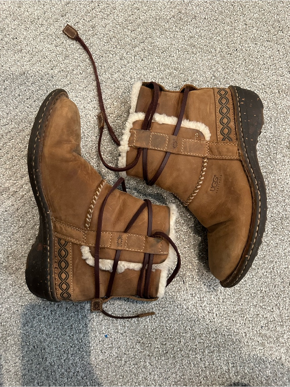 UGG Chestnut Brown Leather Sherpa-Trim Lace-Up Boots